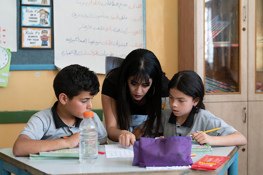 Renan Barham teaching at “Dar Al-Kalima Lutheran School | Bethlehem – West Bank – Palestine”