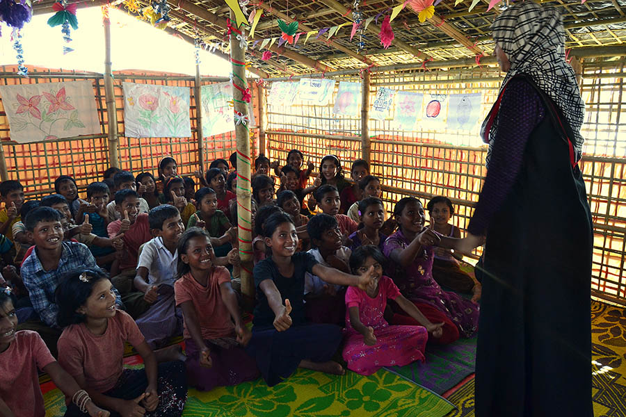 Non-Formal Primary-Level Education to Forcibly Displaced Myanmar Citizens.  Photo © BRAC